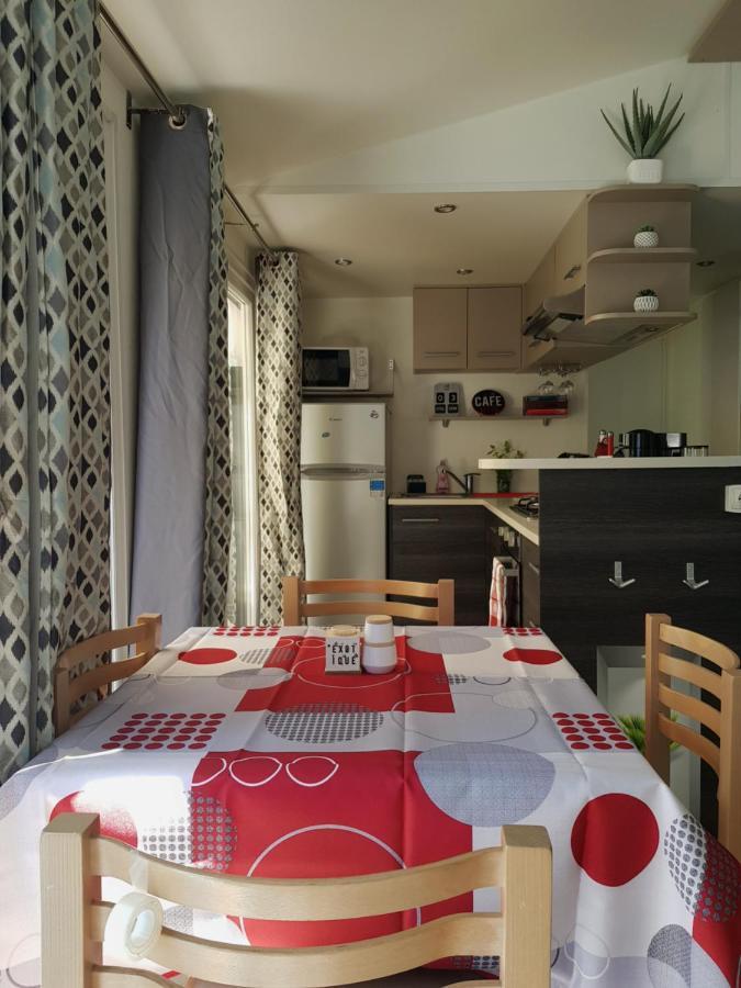4 Star Village Cozy Chalet Near Beach Сен-Бревен-ле-Пен Екстер'єр фото